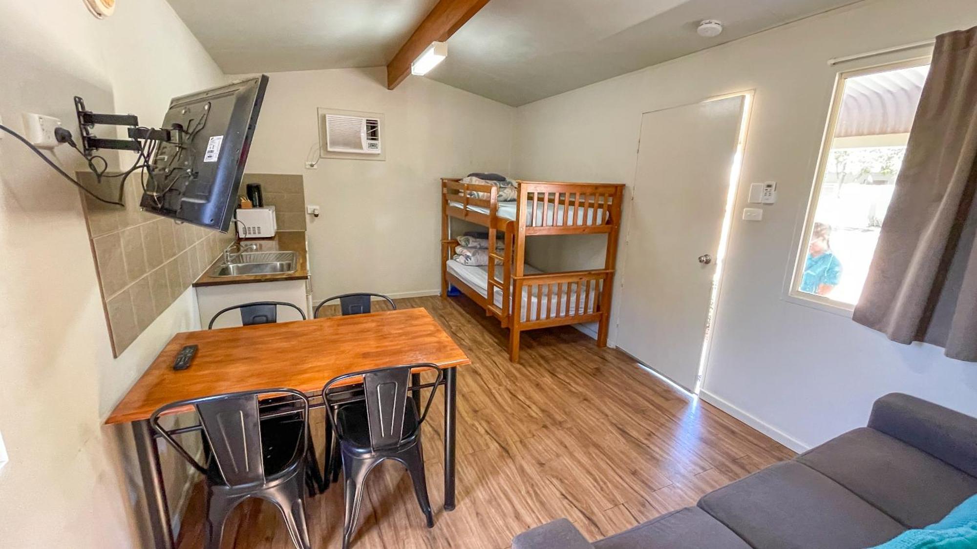 Capricorn Holiday Park Carnarvon Eksteriør bilde